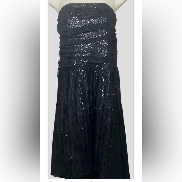 Express Women’s Strapless Sequined Dress 12 Black Silver Semi-Sheer Knee Length - Picture 1 of 14